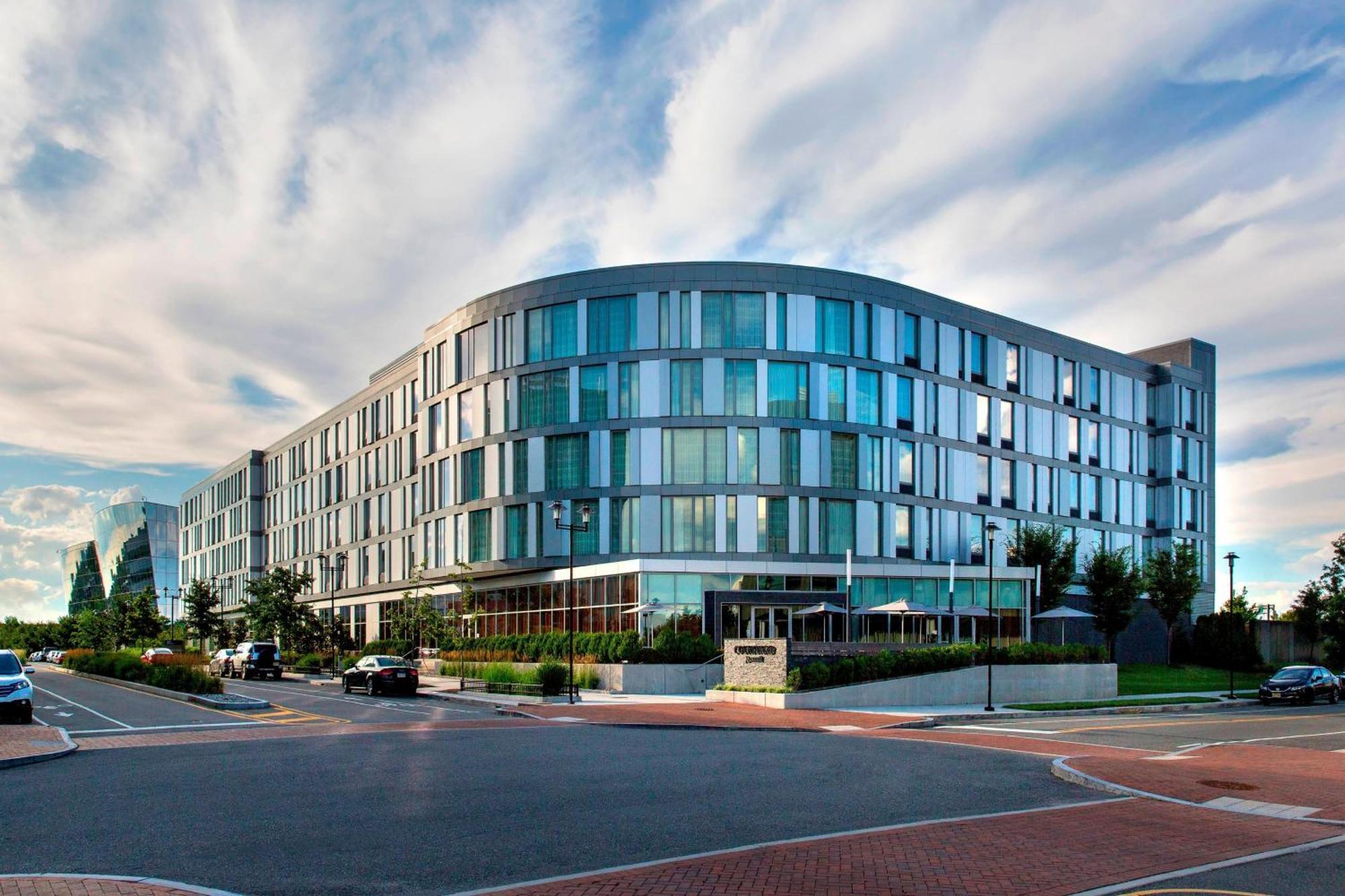 Courtyard By Marriott South At The Navy Yard 3*