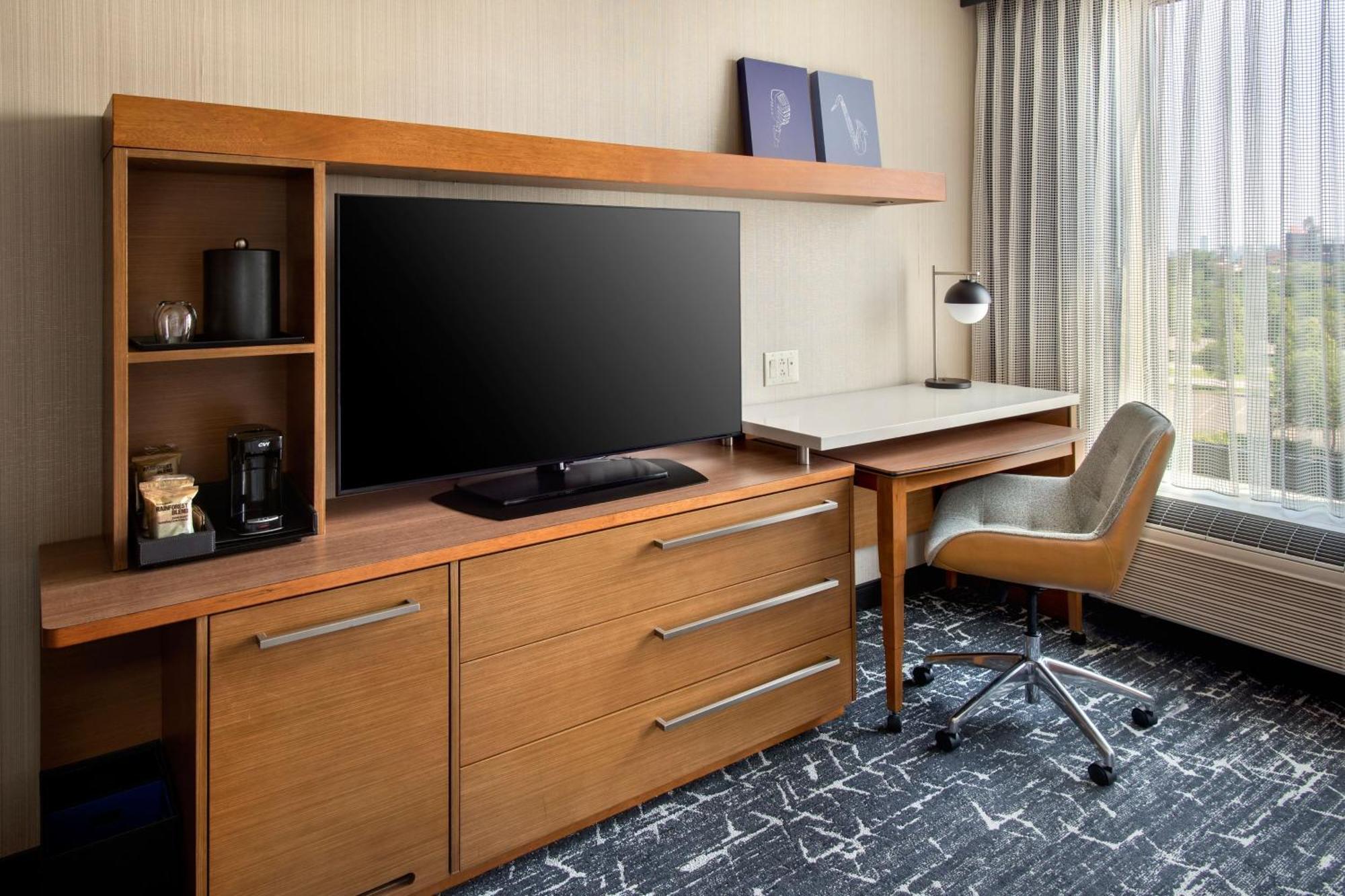 Courtyard By Marriott South At The Navy Yard Hotel 3*