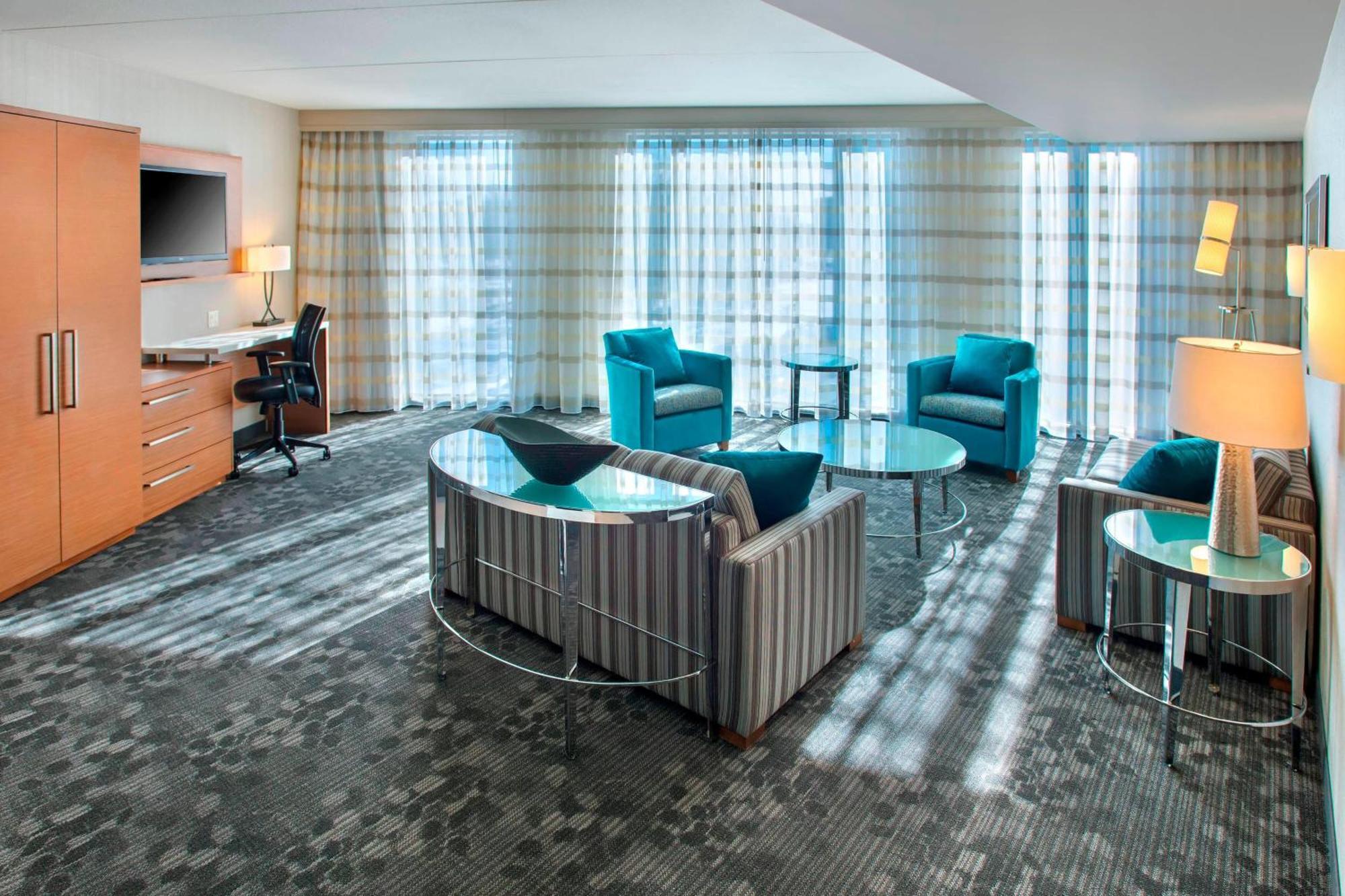 Courtyard By Marriott South At The Navy Yard Hotel Philadelphia