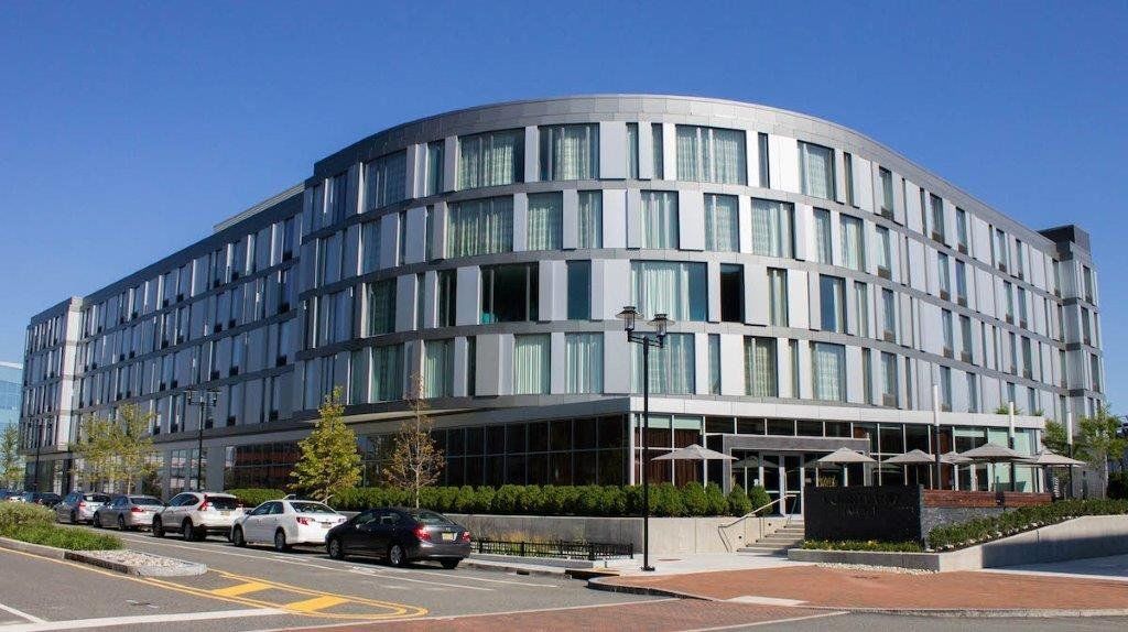 Courtyard By Marriott South At The Navy Yard Hotel