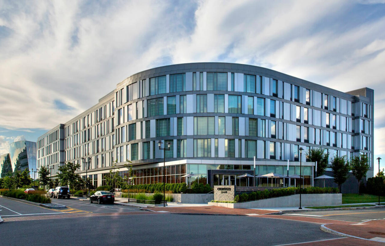 Courtyard By Marriott South At The Navy Yard Hotel Philadelphia